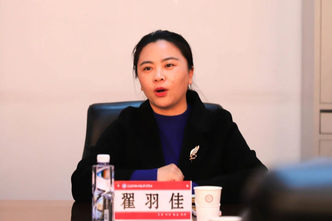 def7c5bacf8925016cc360083b055c08.jpg def7c5bacf8925016cc360083b055c08.jpg