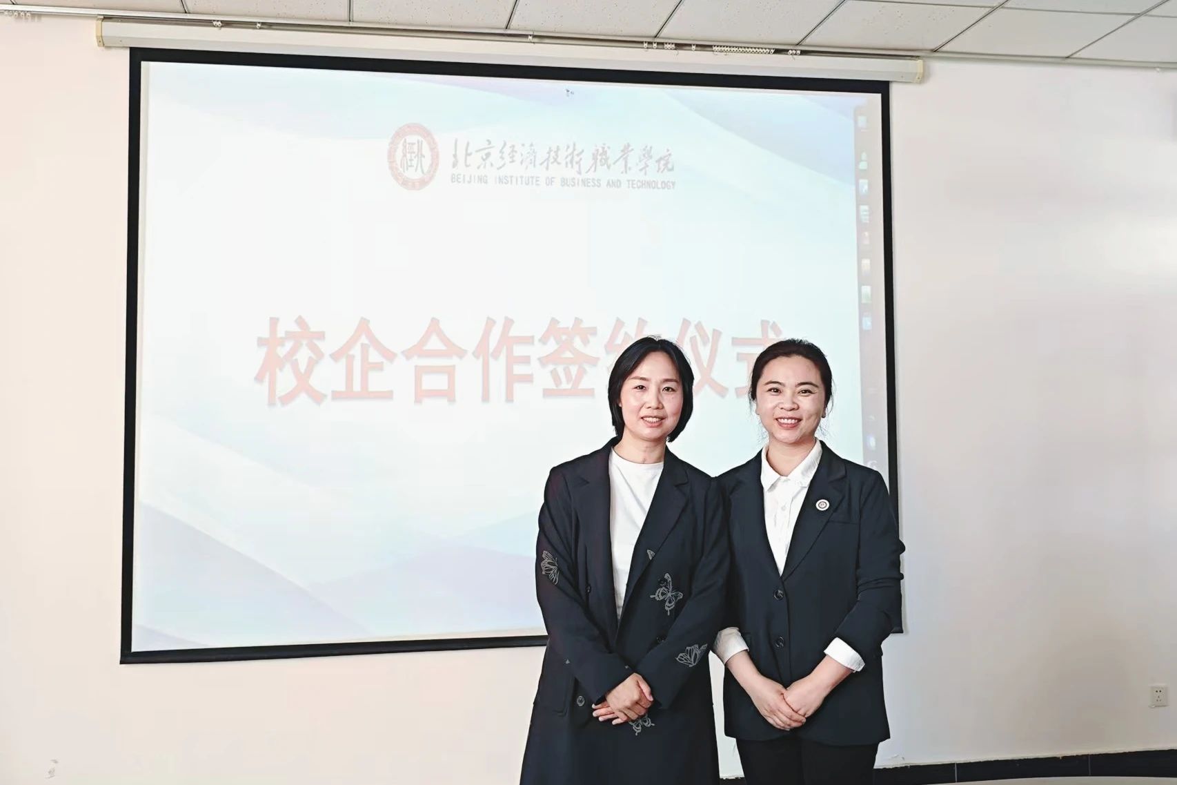 86f19d18889d576c8ca9d057784839f9.jpg 86f19d18889d576c8ca9d057784839f9.jpg