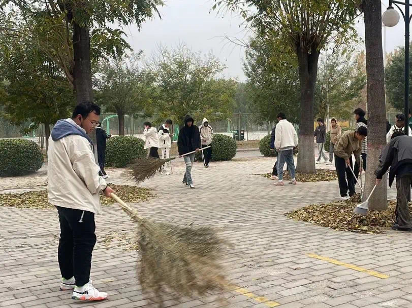 bat365正版唯一官网扎实有效开展劳动教育